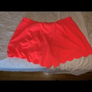 Coral Torrid Scalloped Shorts Size 24